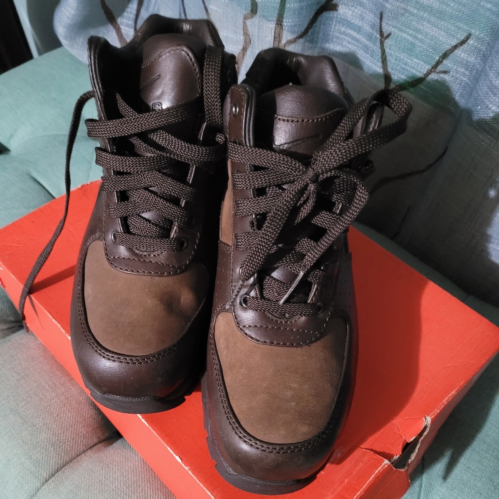 Nike ACG Airmax Boots